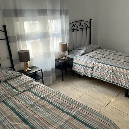 Arcoiris Paradise A 300 Metros De La Playa ,piscina Y Parque Infantil كالاو سالفاجي