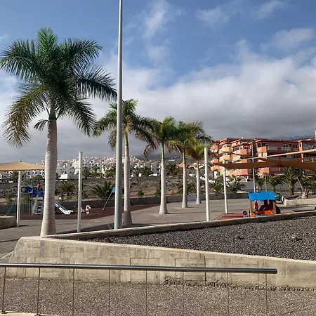 Arcoiris Paradise A 300 Metros De La Playa ,piscina Y Parque Infantil Апартаменты Кальяо-Сальвахе